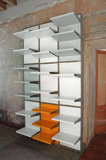 WALLPAPER BOOKCASE